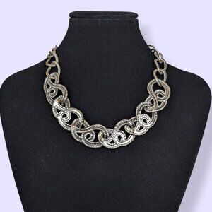 Metal Stamped Swirl Link Necklace